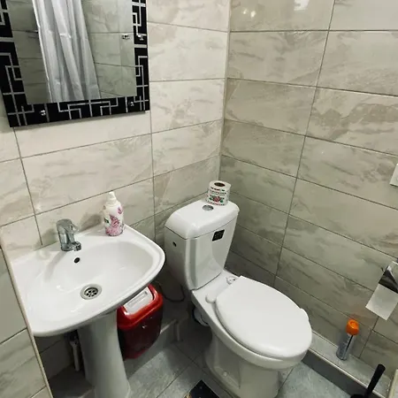 Уютный Уголок Apartment Almaty Exterior photo