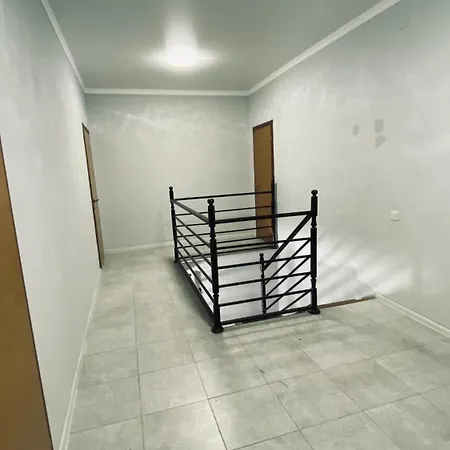 Уютный Уголок Apartment Almaty Exterior photo